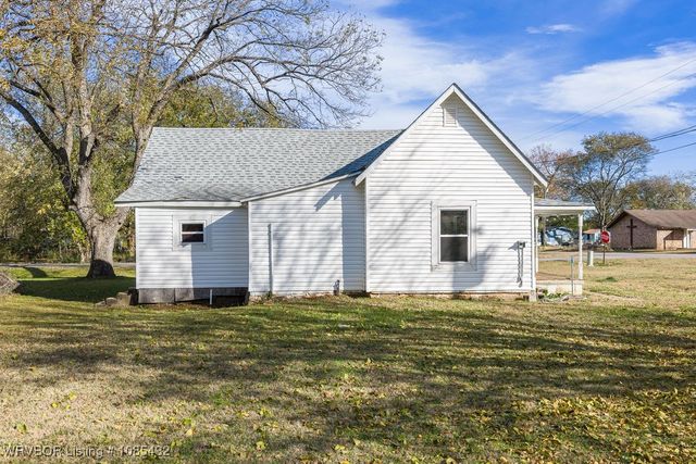 277 E Grove Street, Magazine, AR 72943