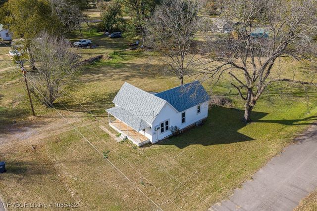 277 E Grove Street, Magazine, AR 72943