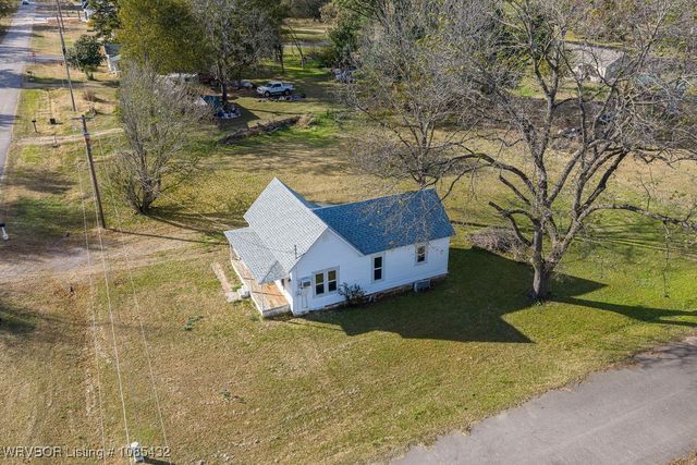 277 E Grove Street, Magazine, AR 72943