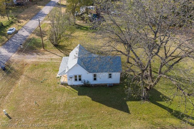 277 E Grove Street, Magazine, AR 72943