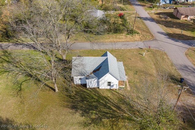 277 E Grove Street, Magazine, AR 72943