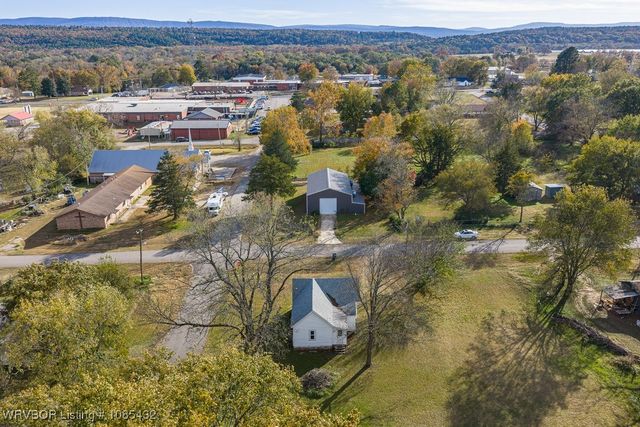 277 E Grove Street, Magazine, AR 72943