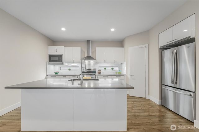 12220 SE 251st Place, Kent, WA 98030