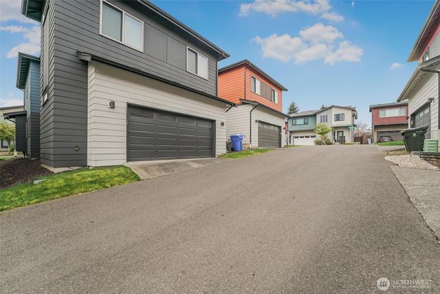 12220 SE 251st Place, Kent, WA 98030