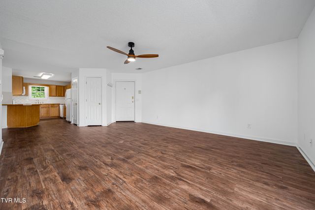 100 Gables Place 206, Kingsport, TN 37664