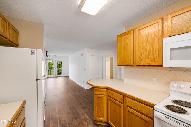 100 Gables Place 206, Kingsport, TN 37664