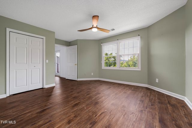 100 Gables Place 206, Kingsport, TN 37664