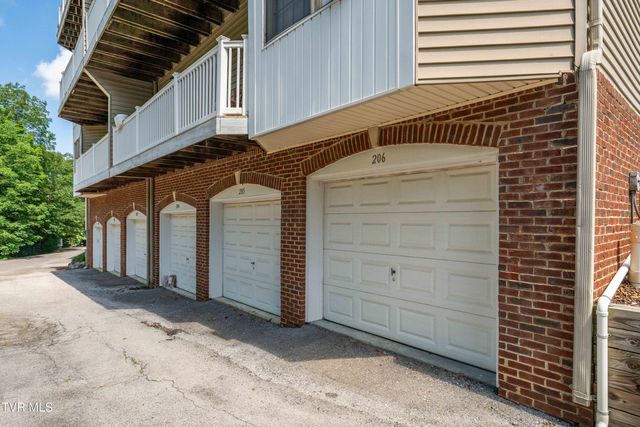 100 Gables Place 206, Kingsport, TN 37664