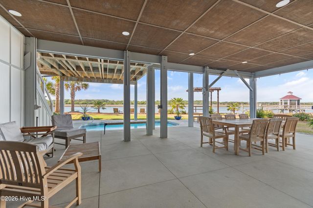 36 Duneside Drive, Ocean Isle Beach, NC 28469