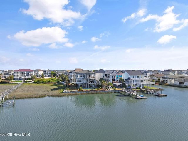 36 Duneside Drive, Ocean Isle Beach, NC 28469