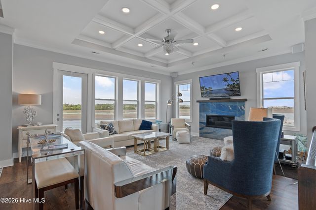 36 Duneside Drive, Ocean Isle Beach, NC 28469