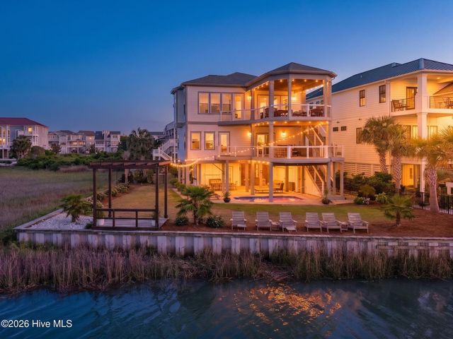 36 Duneside Drive, Ocean Isle Beach, NC 28469