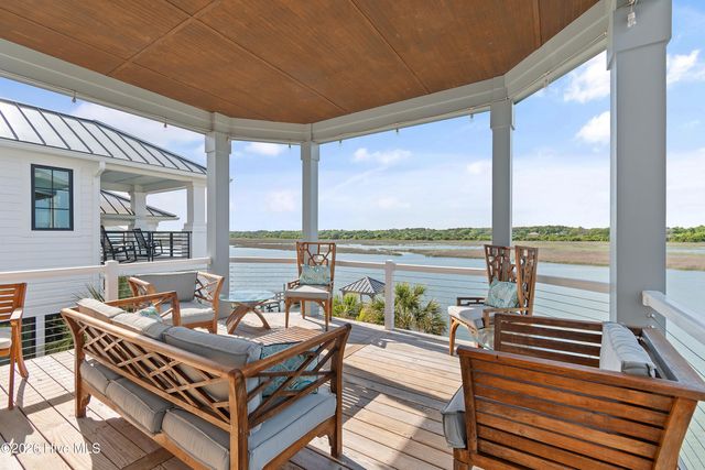 36 Duneside Drive, Ocean Isle Beach, NC 28469