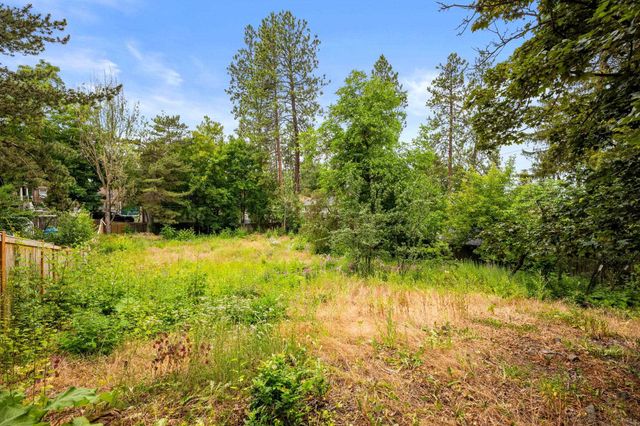 1220 S Sheridan St, Spokane, WA 99202