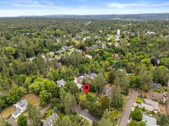 1220 S Sheridan St, Spokane, WA 99202