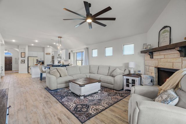 701 Bass Lake Lane, Cleburne, TX 76033