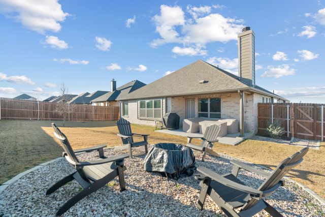 701 Bass Lake Lane, Cleburne, TX 76033