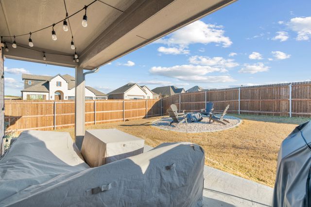 701 Bass Lake Lane, Cleburne, TX 76033