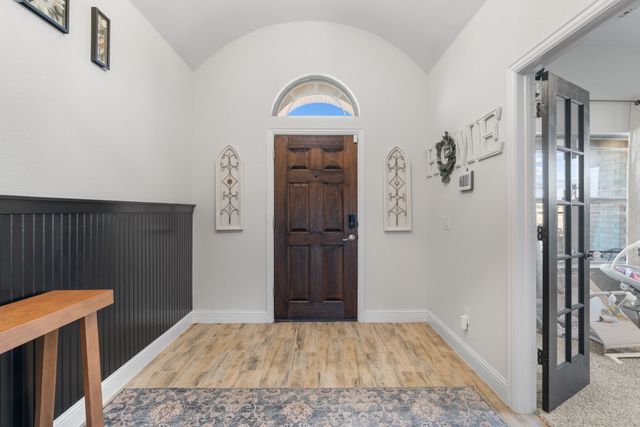 701 Bass Lake Lane, Cleburne, TX 76033