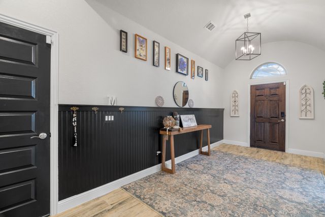 701 Bass Lake Lane, Cleburne, TX 76033