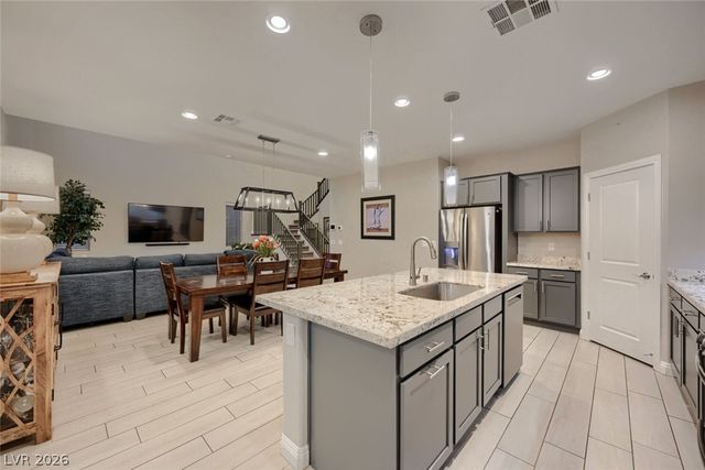 12472 Dolan Point Street, Las Vegas, NV 89138