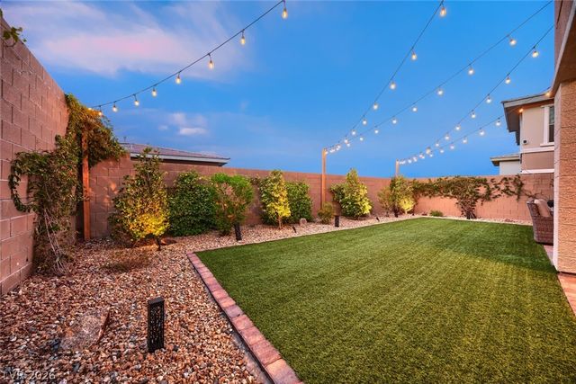 12472 Dolan Point Street, Las Vegas, NV 89138