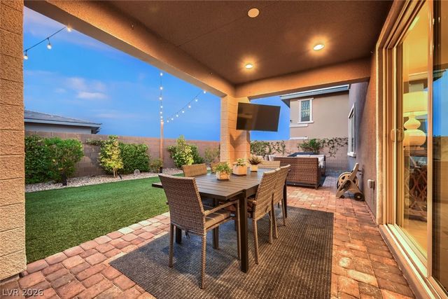 12472 Dolan Point Street, Las Vegas, NV 89138