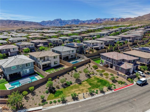 12472 Dolan Point Street, Las Vegas, NV 89138