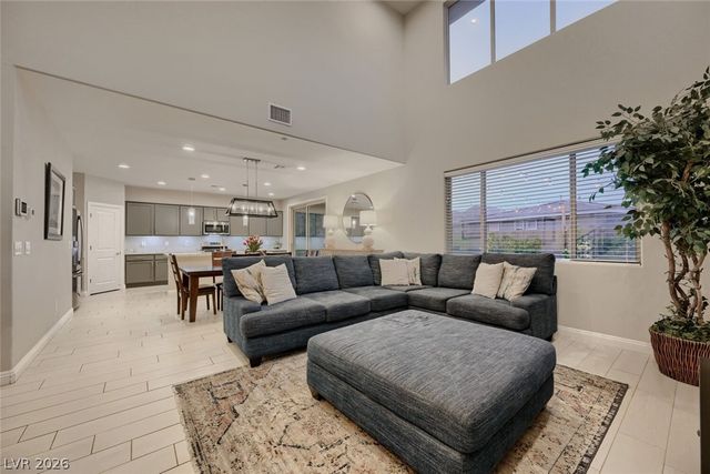 12472 Dolan Point Street, Las Vegas, NV 89138