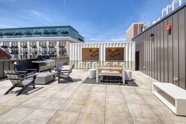 1550 W Monroe Street 203, Chicago, IL 60607