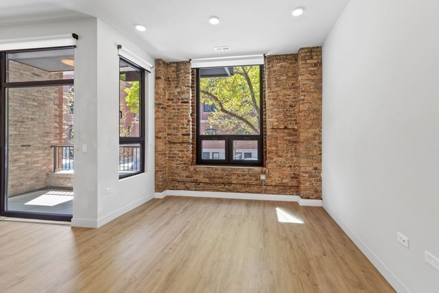 1550 W Monroe Street 203, Chicago, IL 60607