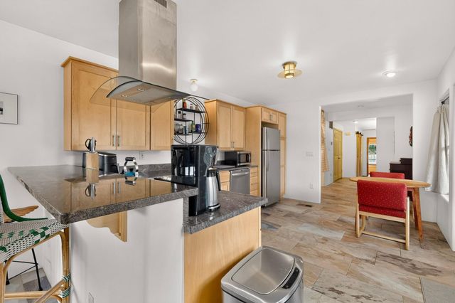 1205 Girard Boulevard NE, Albuquerque, NM 87106