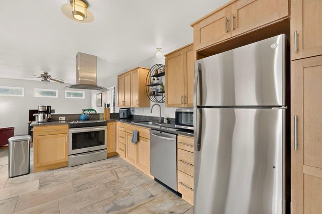1205 Girard Boulevard NE, Albuquerque, NM 87106