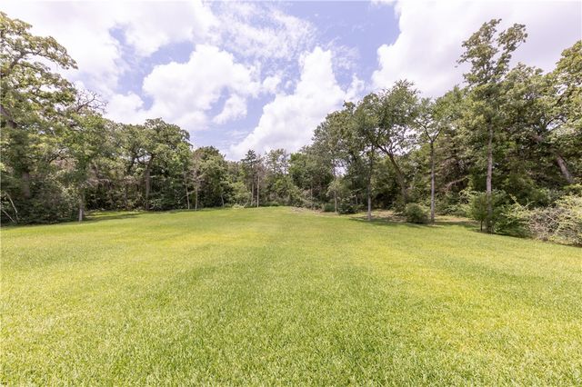 4018 Arboleda Drive, College Station, TX 77845