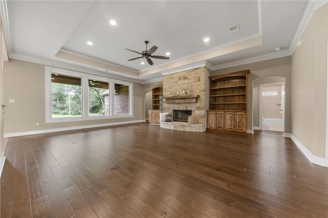 4018 Arboleda Drive, College Station, TX 77845