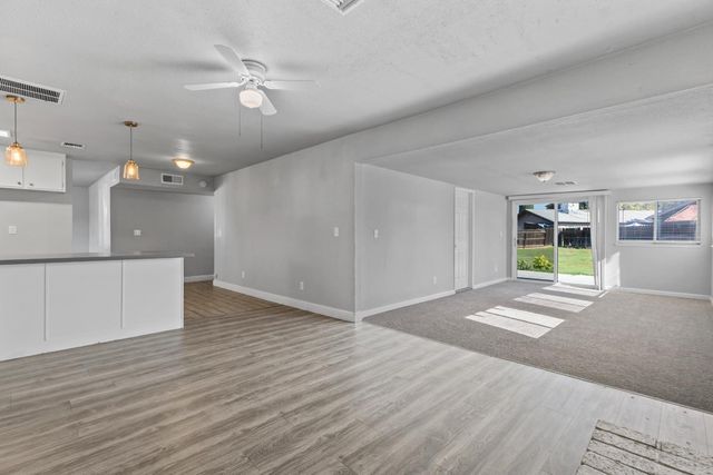 2525 Orwell Ct, Modesto, CA 95354