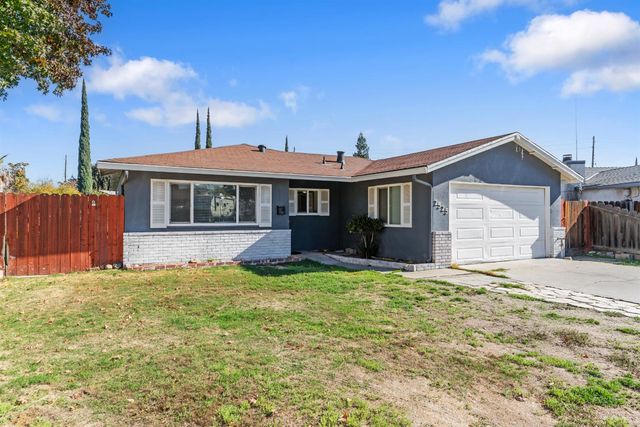 2525 Orwell Ct, Modesto, CA 95354