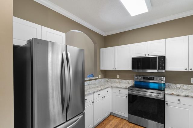 5750 Oyster Catcher Dr Unit 832, North Myrtle Beach, SC 29582