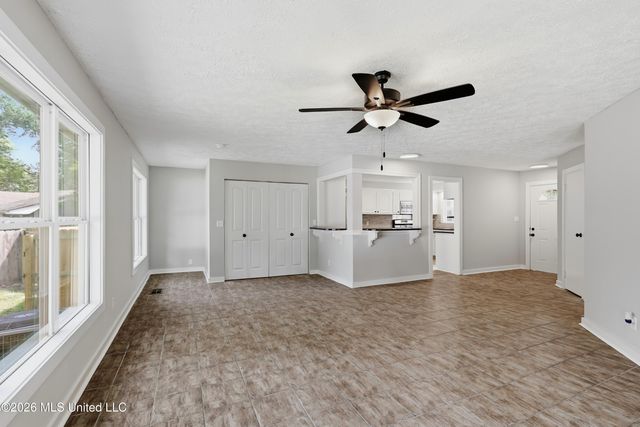 728 Colonial Circle, Jackson, MS 39211