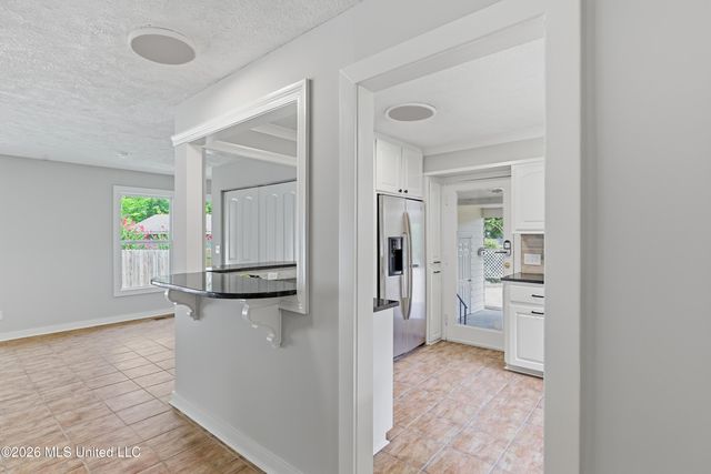 728 Colonial Circle, Jackson, MS 39211