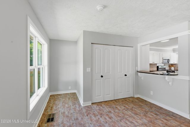728 Colonial Circle, Jackson, MS 39211
