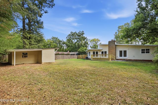 728 Colonial Circle, Jackson, MS 39211