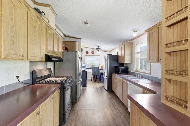 368 County Road 4891, Dayton, TX 77535