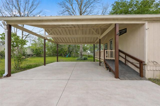 368 County Road 4891, Dayton, TX 77535