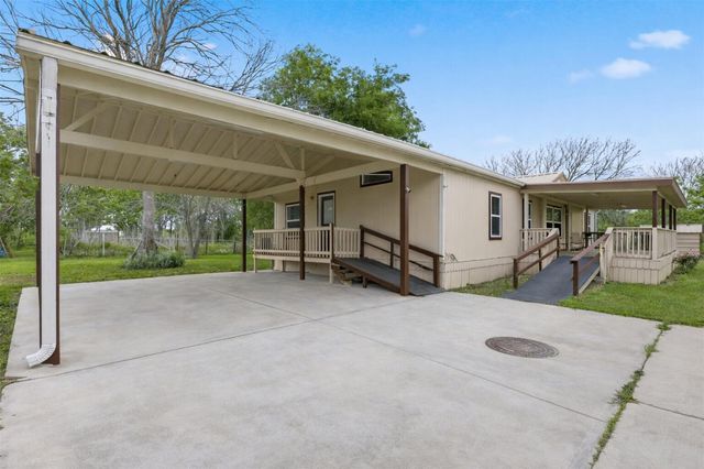 368 County Road 4891, Dayton, TX 77535