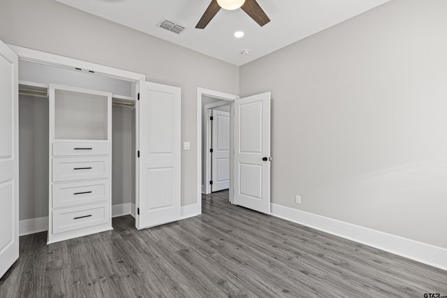 21019 C R 116 (Cedar Ln), Tyler, TX 75703