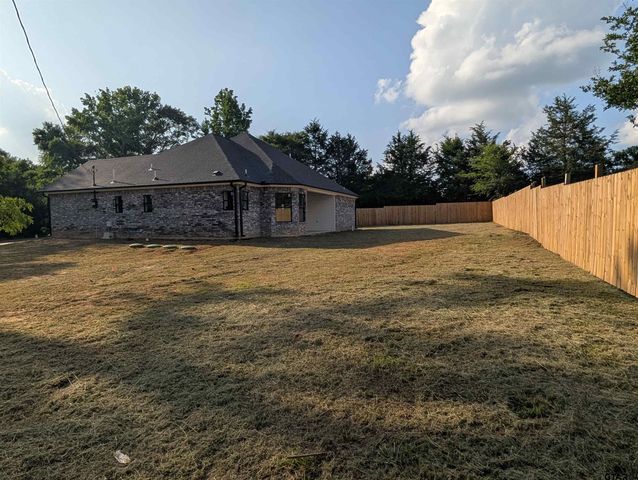 21019 C R 116 (Cedar Ln), Tyler, TX 75703