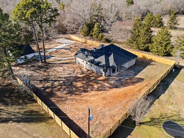 21019 C R 116 (Cedar Ln), Tyler, TX 75703