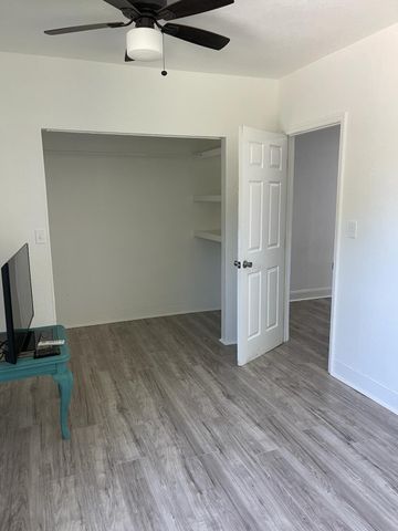 1706 N 15th Street, Fort Pierce, FL 34950