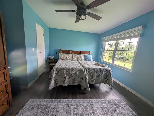 6664 Sand Court SW, Cedar Rapids, IA 52404